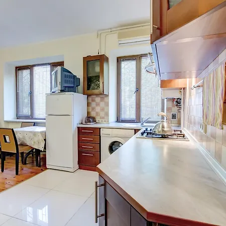 Apartment Dovzenko/francuskiy *