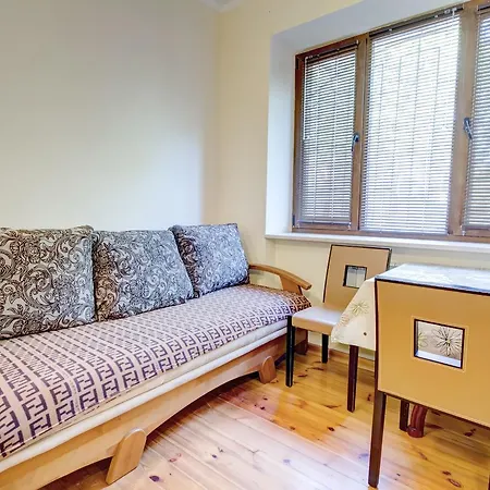 Apartment Dovzenko/francuskiy *